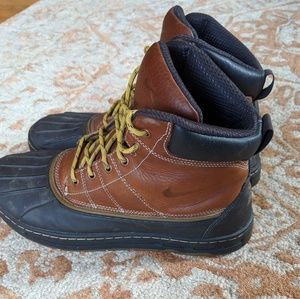 Nike ACG Woodside duck boot